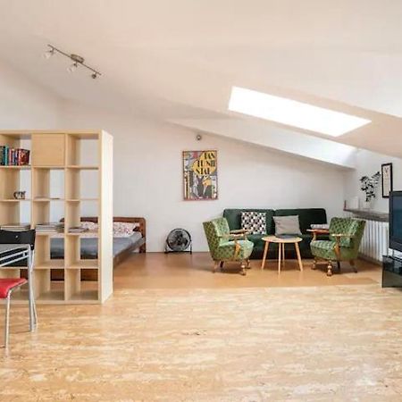 Apartmán Radna Varšava Exteriér fotografie